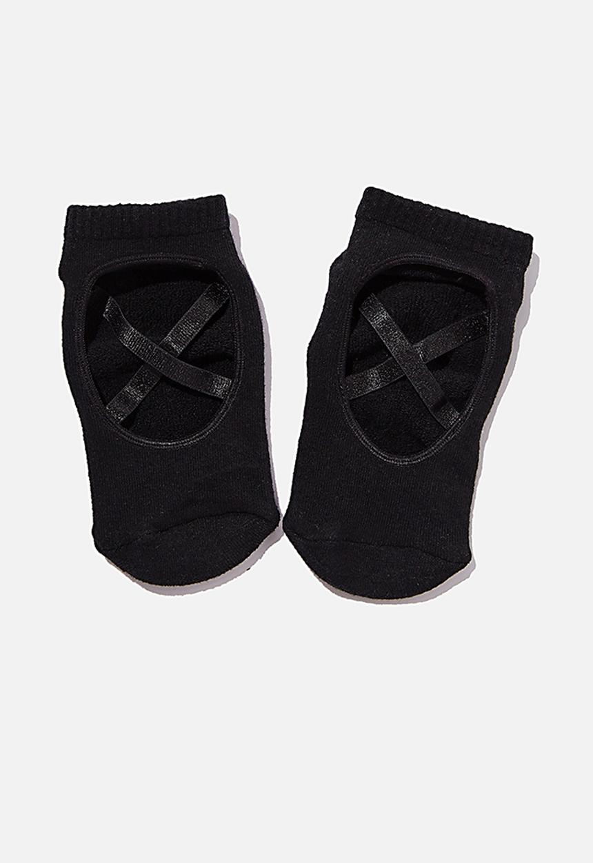 Cotton On - Pia pilates sock - black