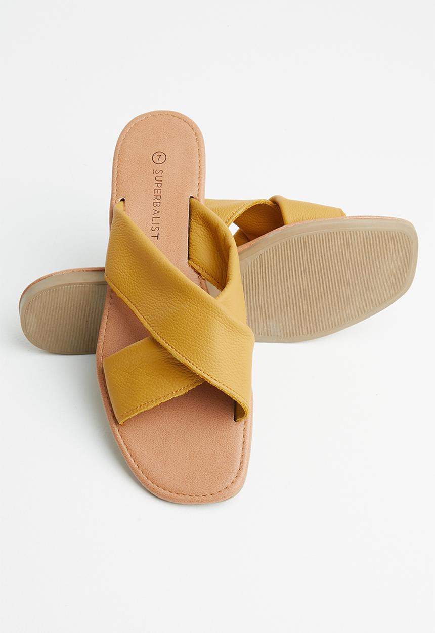 Superbalist - Zicho leather slide - yellow