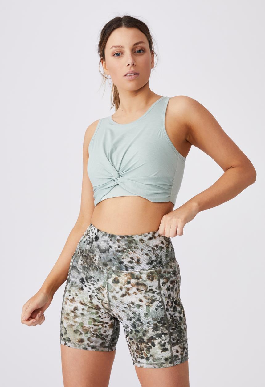 Cotton On - Booty bike short - khaki 