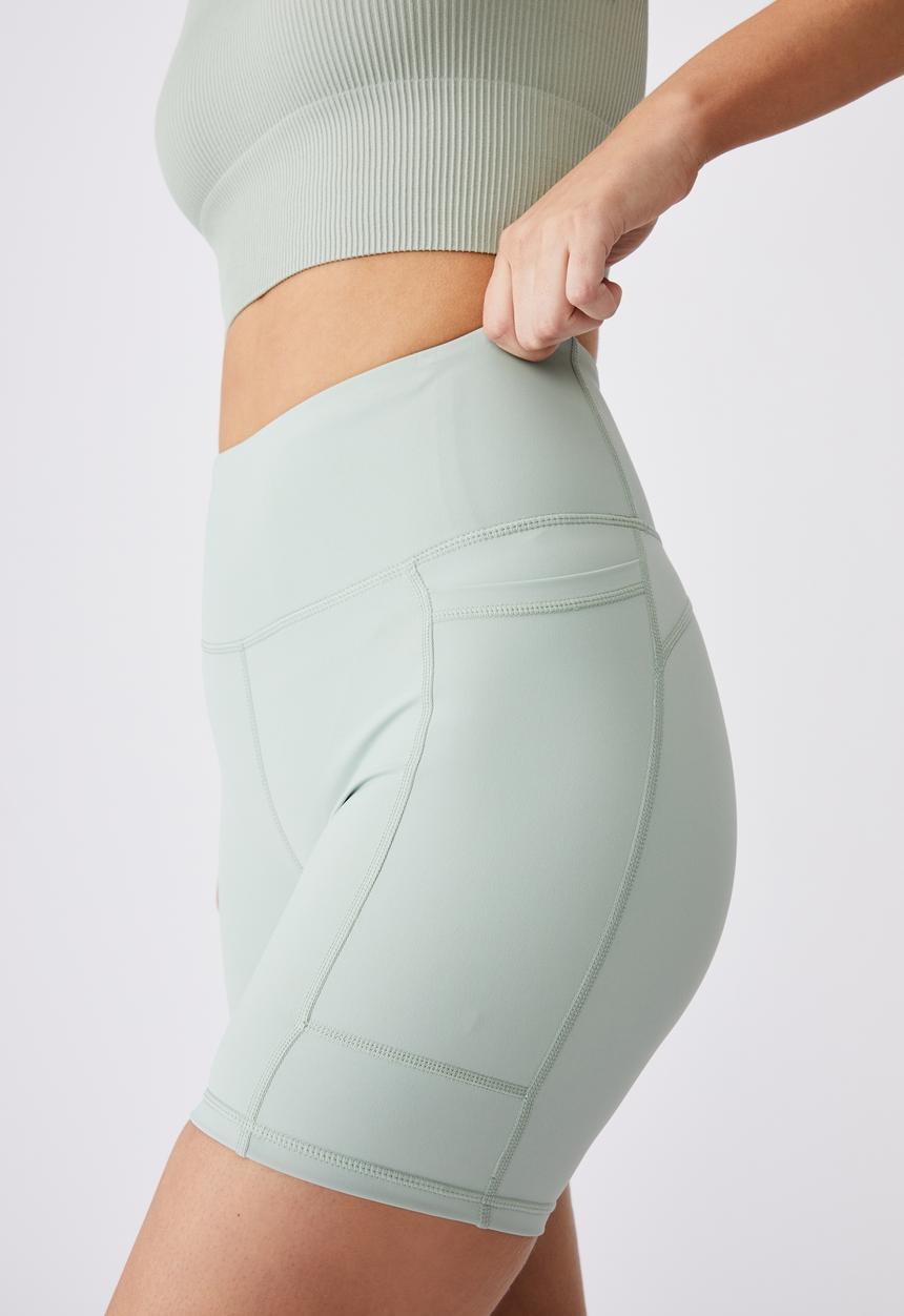 Cotton On - Booty bike short - washed aloe