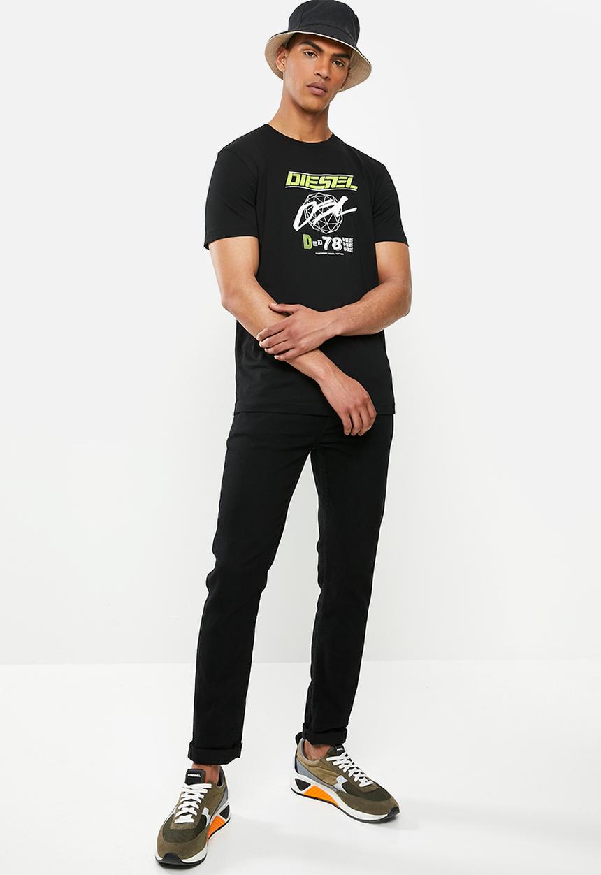 Diesel  - T-diegos-k34 T-shirt - black