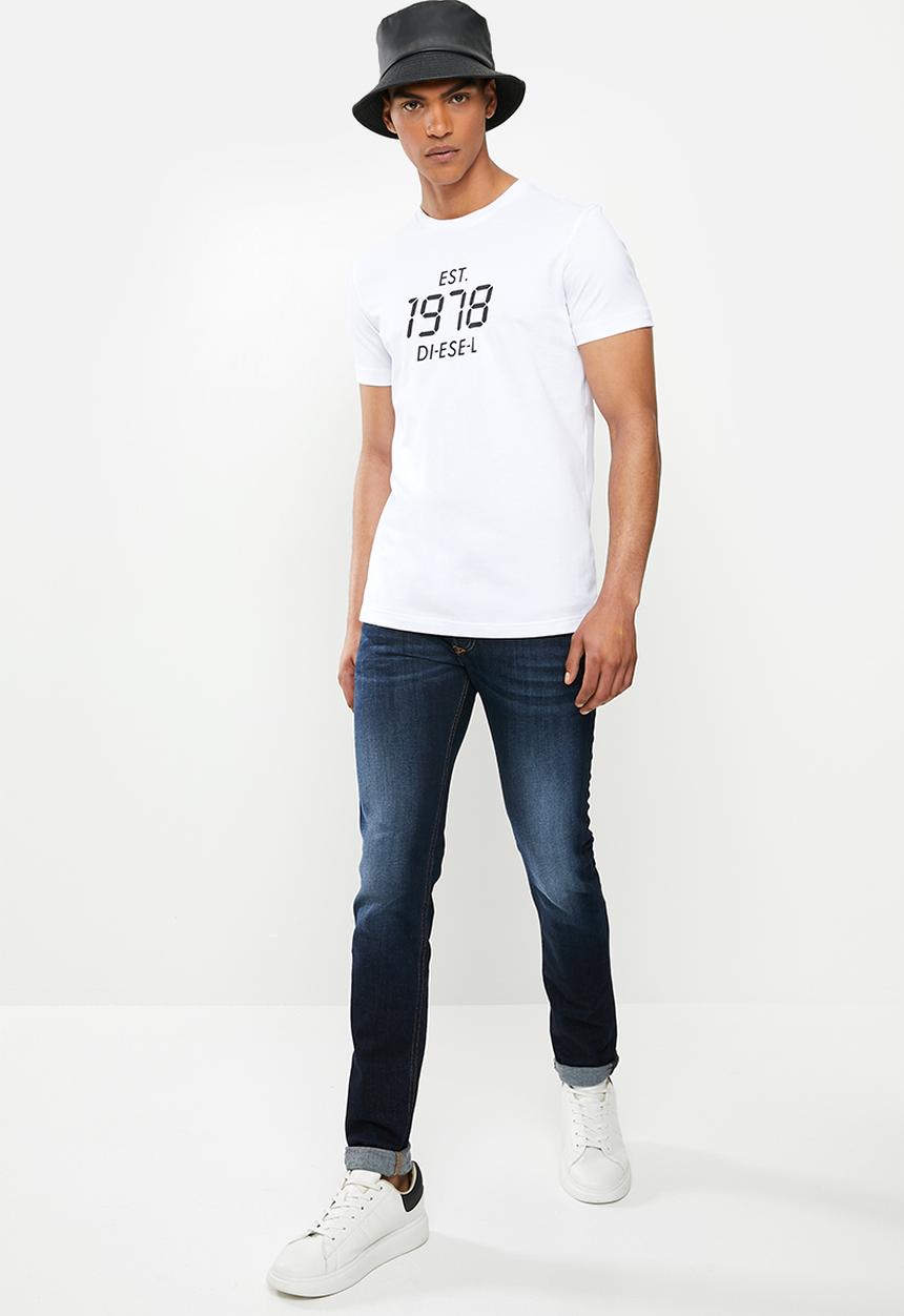 Diesel  - T-diegos-x42 T-shirt - white