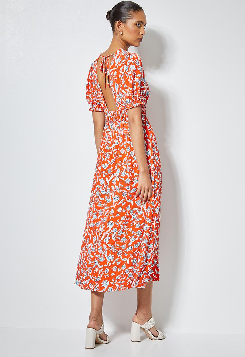 Superbalist - V-neck dress with shirred waist & open back - tangerine floral