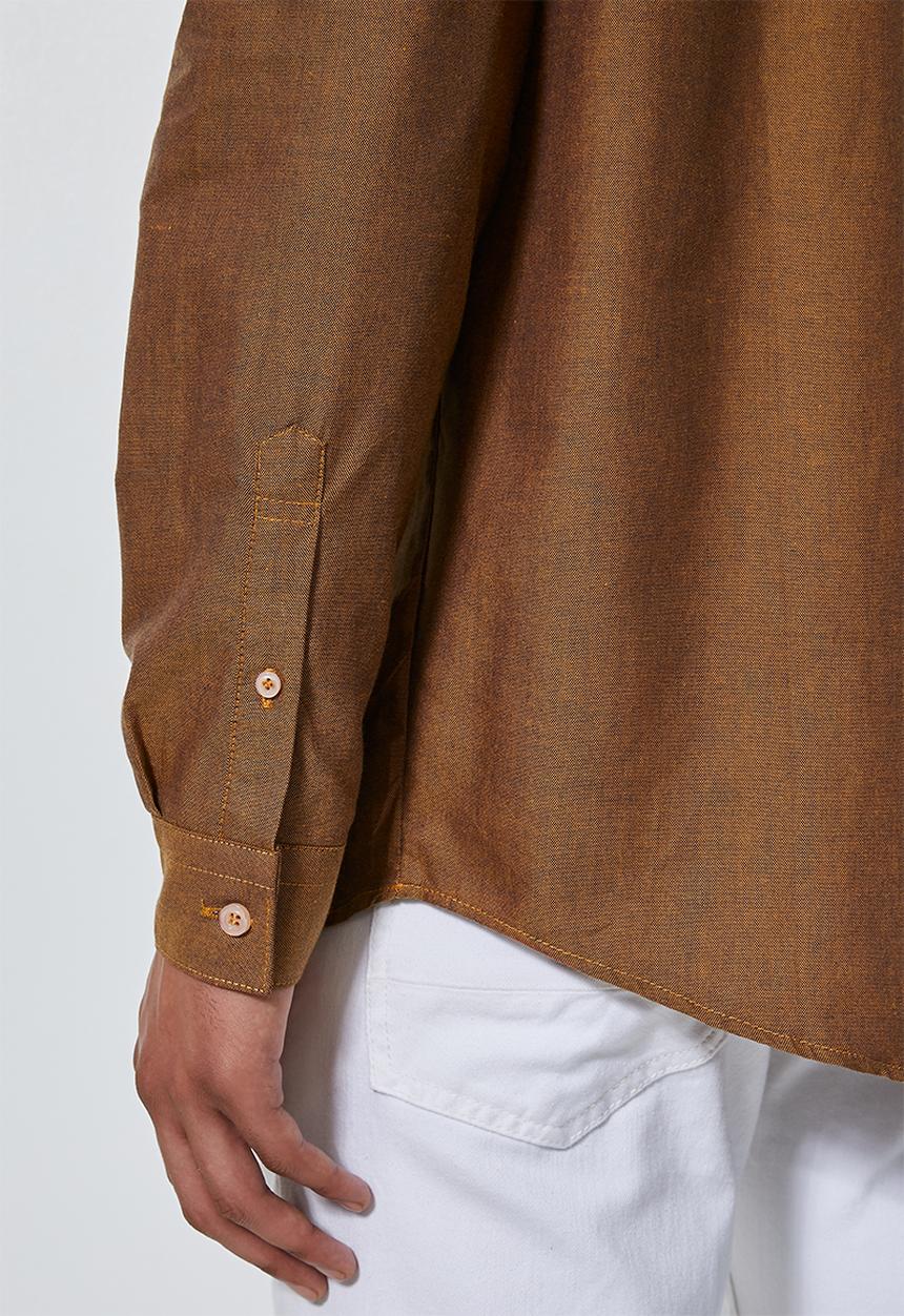 Superbalist - Lee regular fit mandarin oxford shirt - tobacco