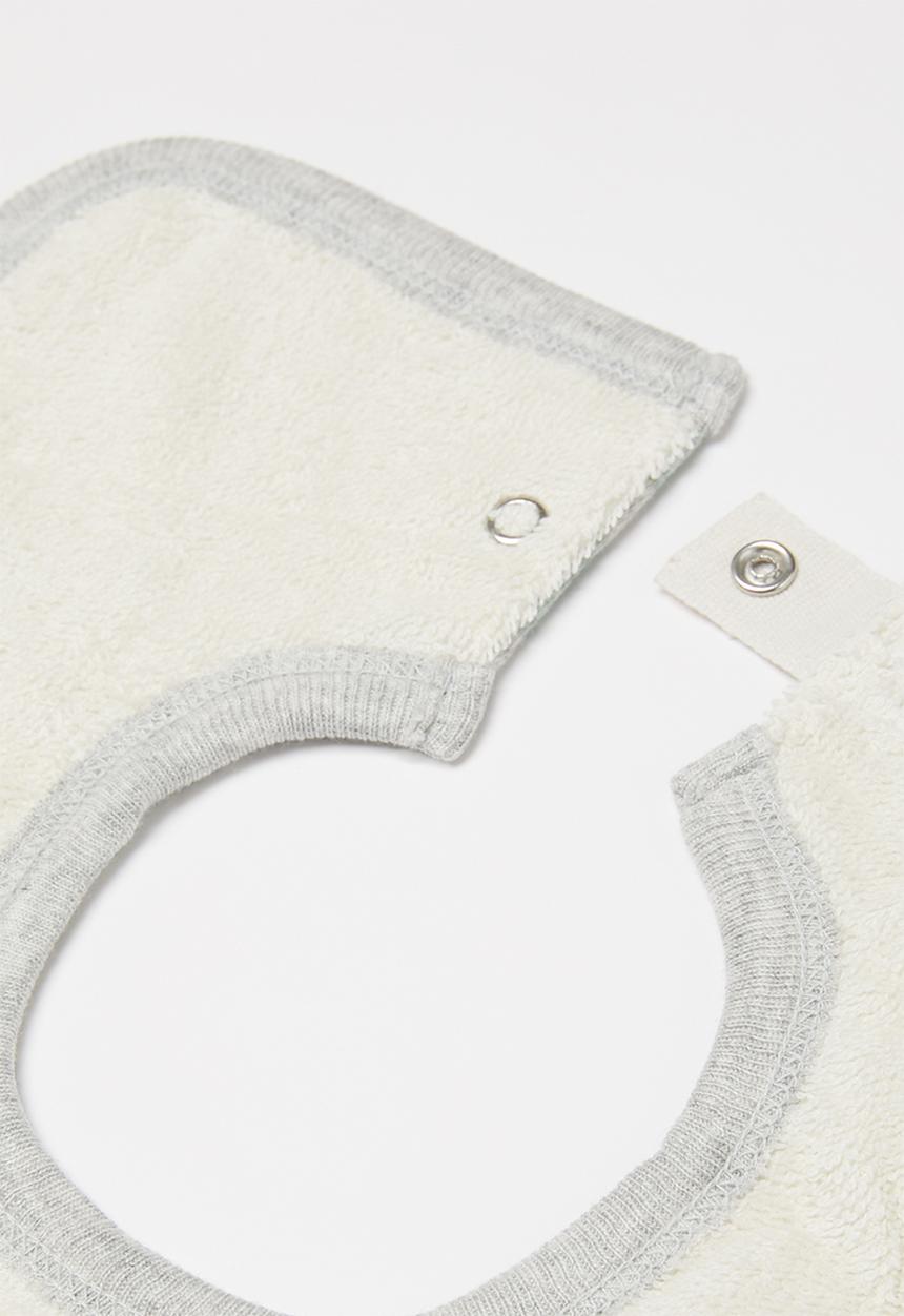 Cotton On - The square bib - cloud marle stone green camo