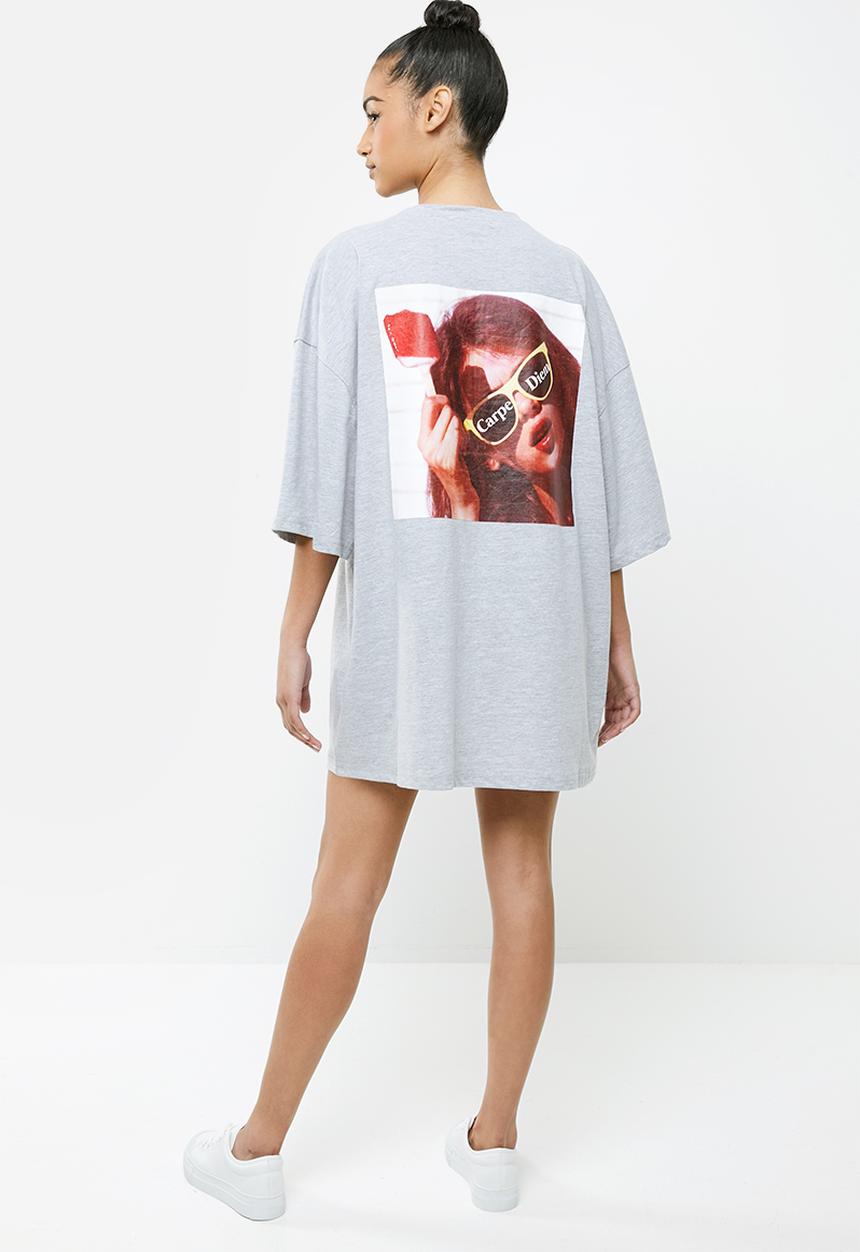 Missguided - Petite carpe diem T-shirt dress - grey