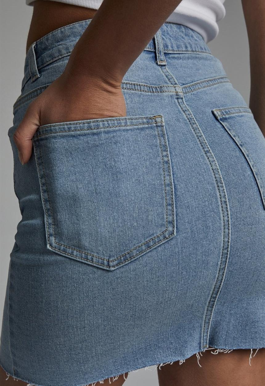 Cotton On - Classic stretch denim mini skirt - aireys blue