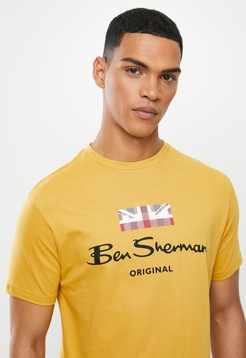 Ben Sherman - Chest print tee - dijon yellow