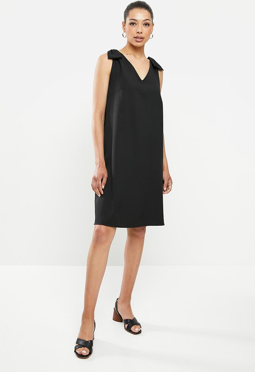edit - Bow detail v-neck shift dress - black