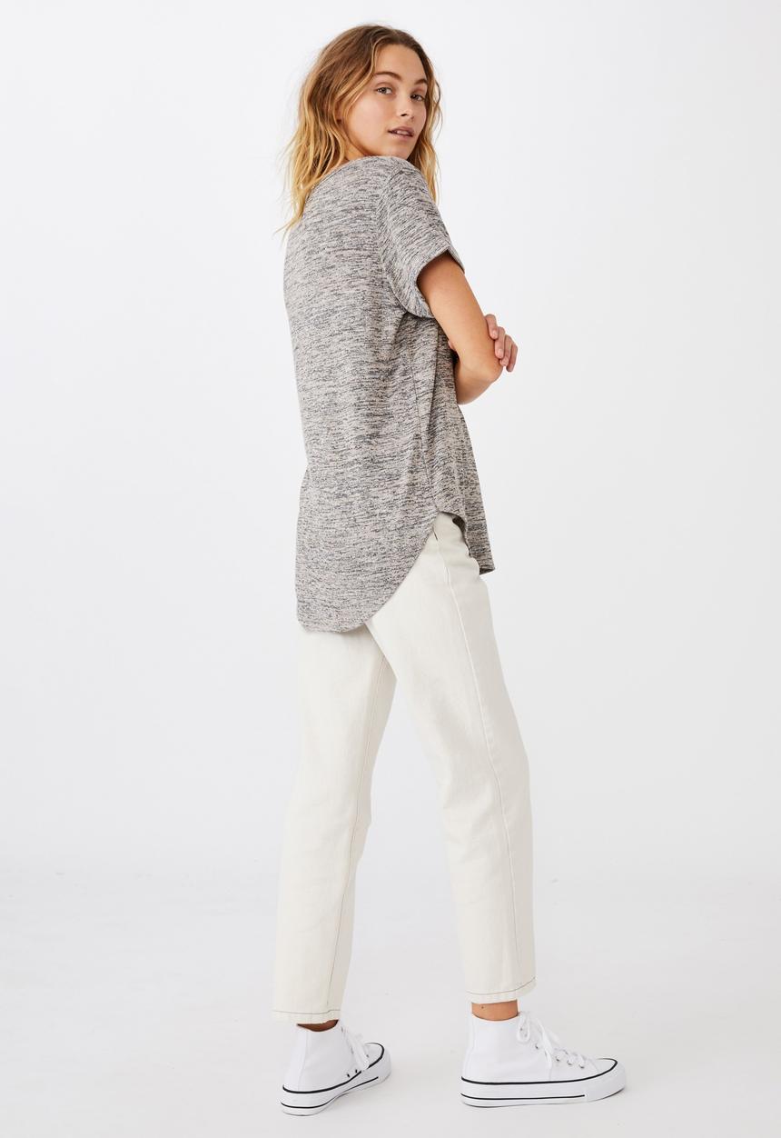 Cotton On - Karly short sleeve v neck top - latte twist