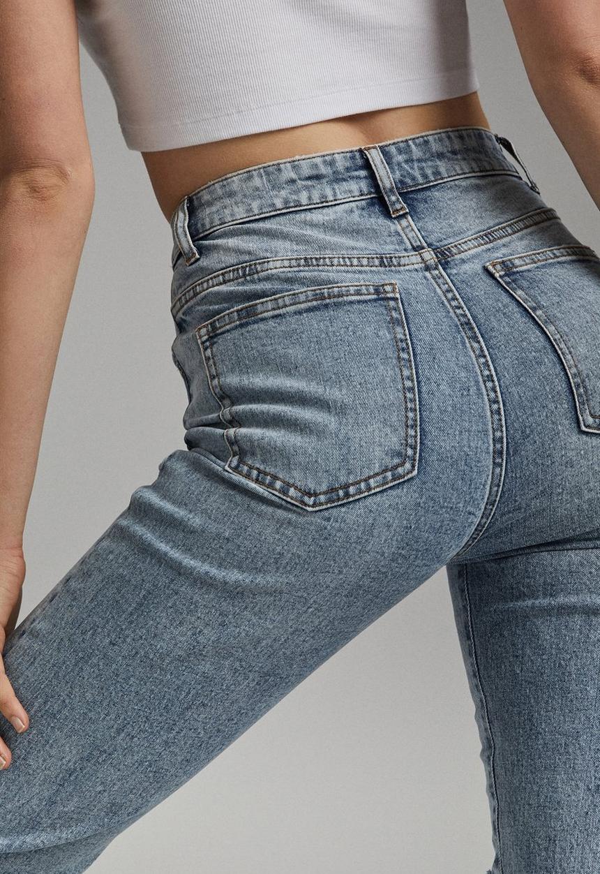Cotton On - Stretch mom jean - cabarita bue rip