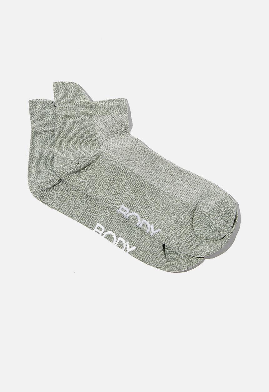 Cotton On - Fresh mesh ankle tab sock - khaki
