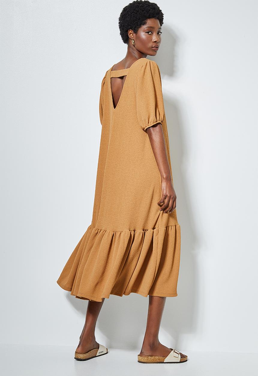 Superbalist - Texture fabric tiered dress with v-back detail - brown