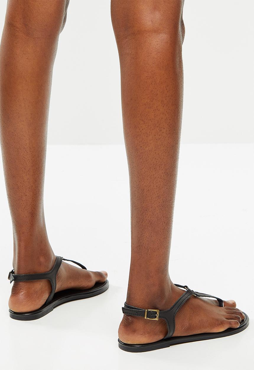 edit - Khanyi leather T-bar sandal - black