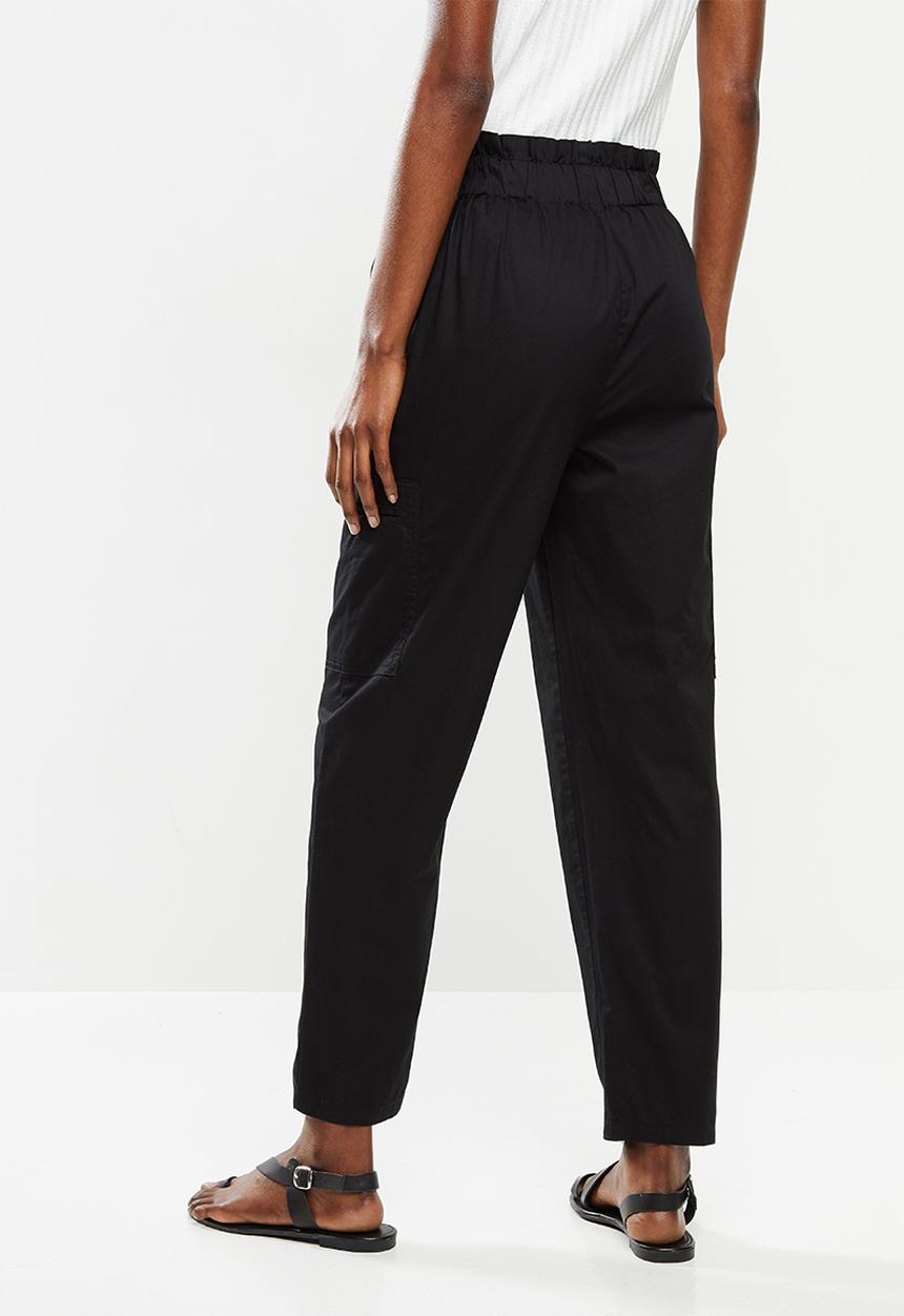 Jacqueline de Yong - Kara life straight pocket pant - black