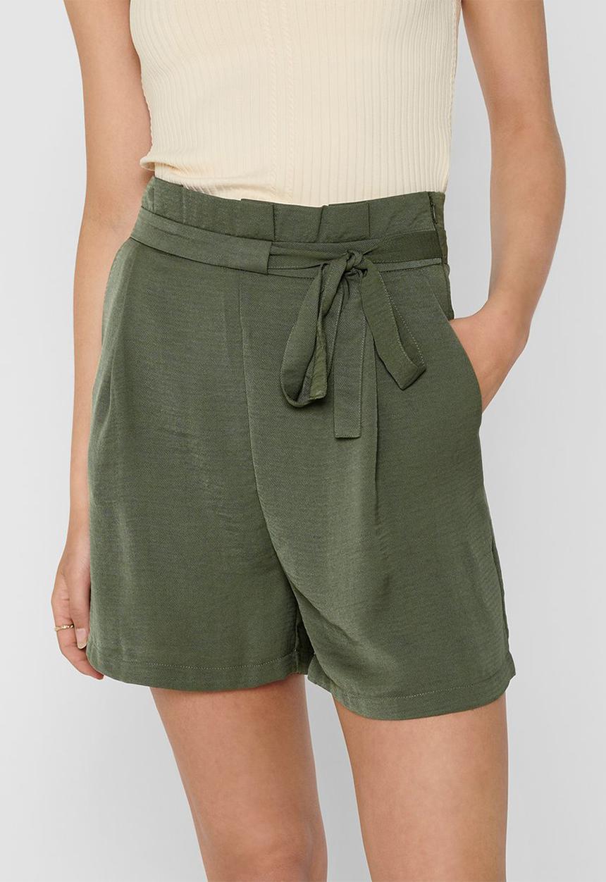 ONLY - Amanda shorts - olive