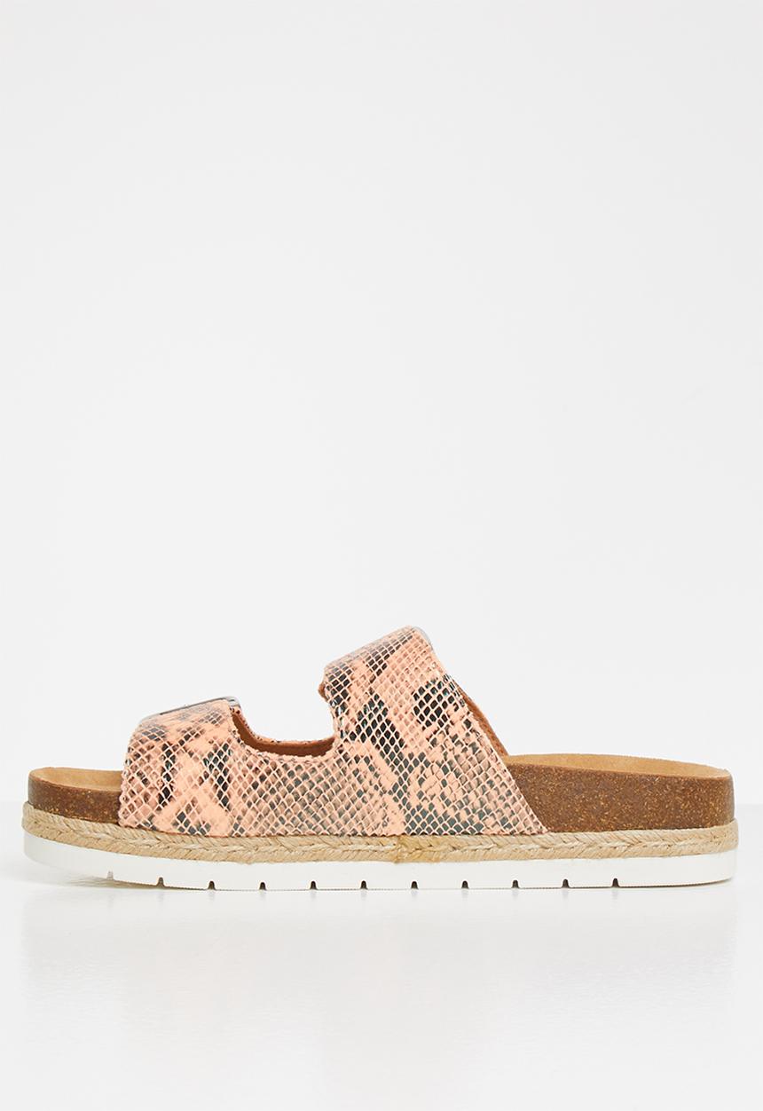 Call It Spring - Unitii sandal - coral