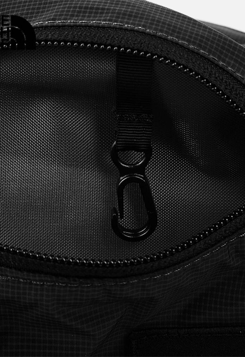 The North Face - Flyweight lumbar - asphalt grey & black