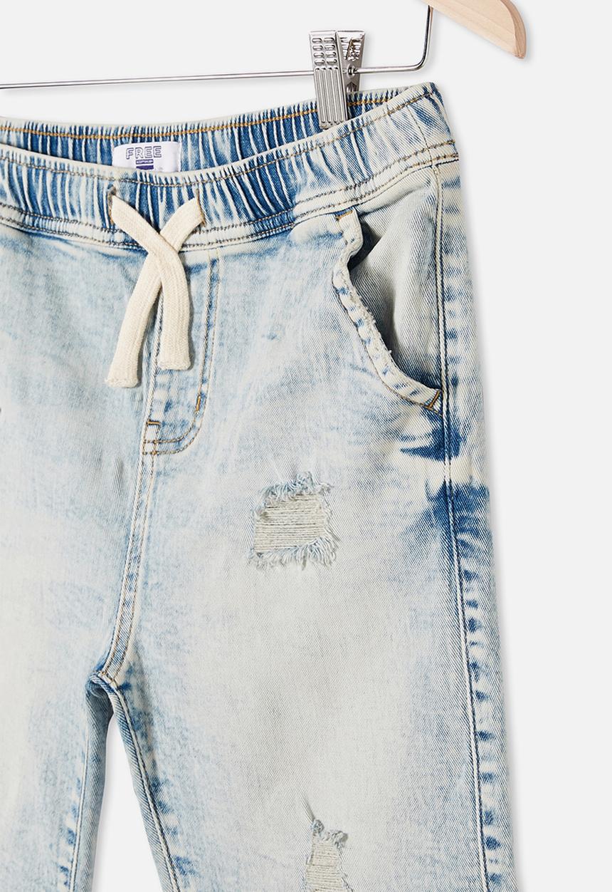 Free by Cotton On - Boys street slouch short - blue