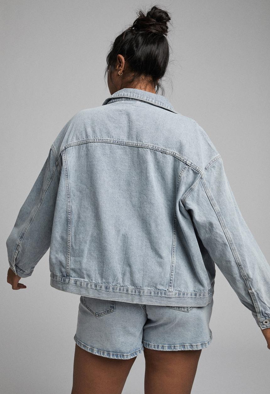 Cotton On - Curve 90s baggy denim jacket - burleigh blue
