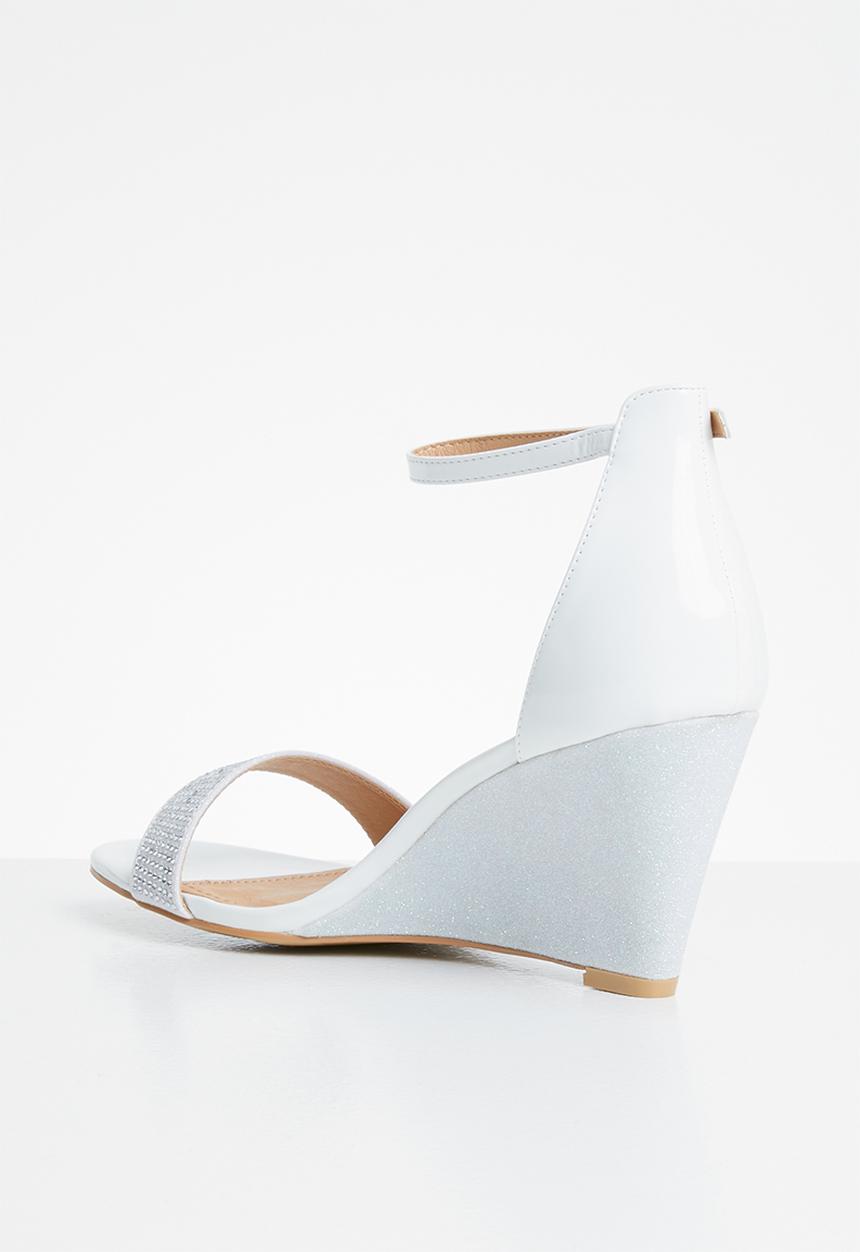 Miss Black - Fippy wedge - white