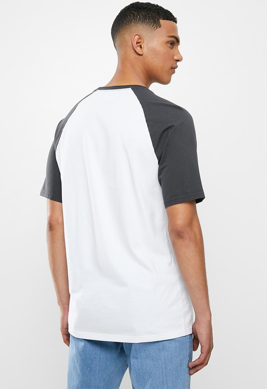 Converse - Icon pattern fill classic fit short sleeve raglan - white