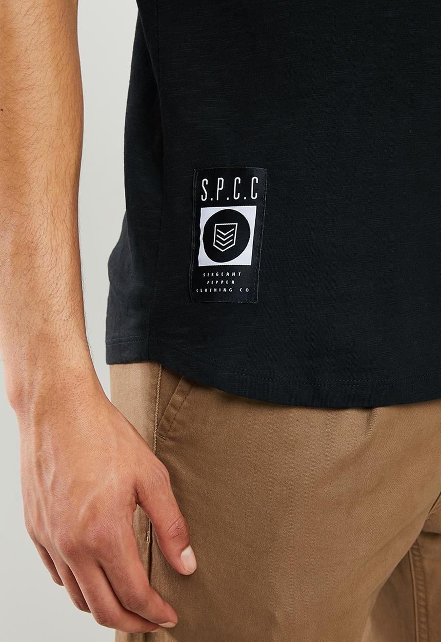 S.P.C.C - Kennett premium scooped hem T-shirt - black