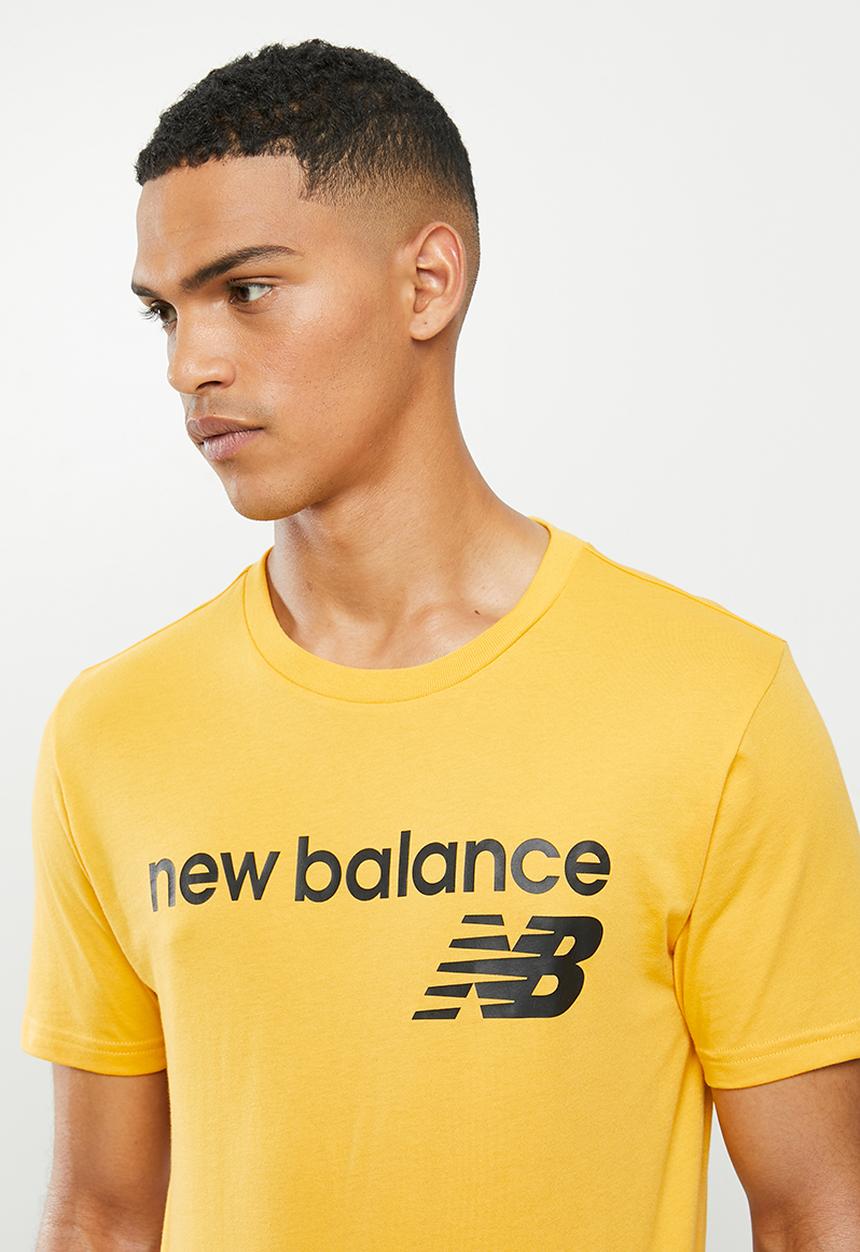 New Balance  - Nb classic core logo tee - yellow