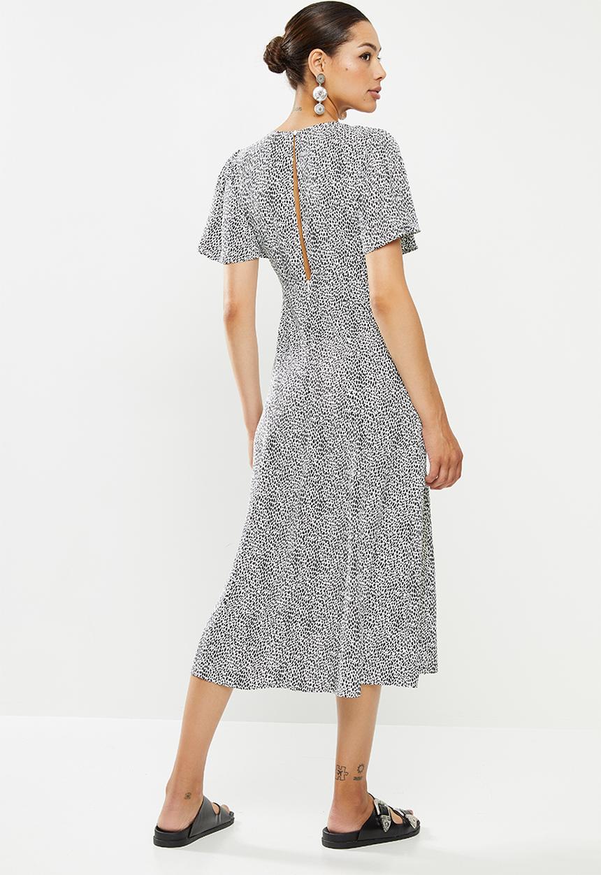Missguided - Frill sleeve midi dress - black & white