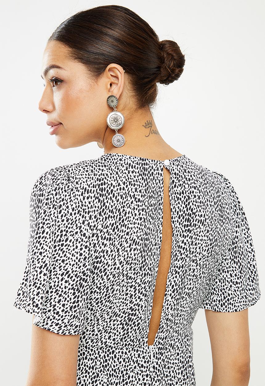 Missguided - Frill sleeve midi dress - black & white