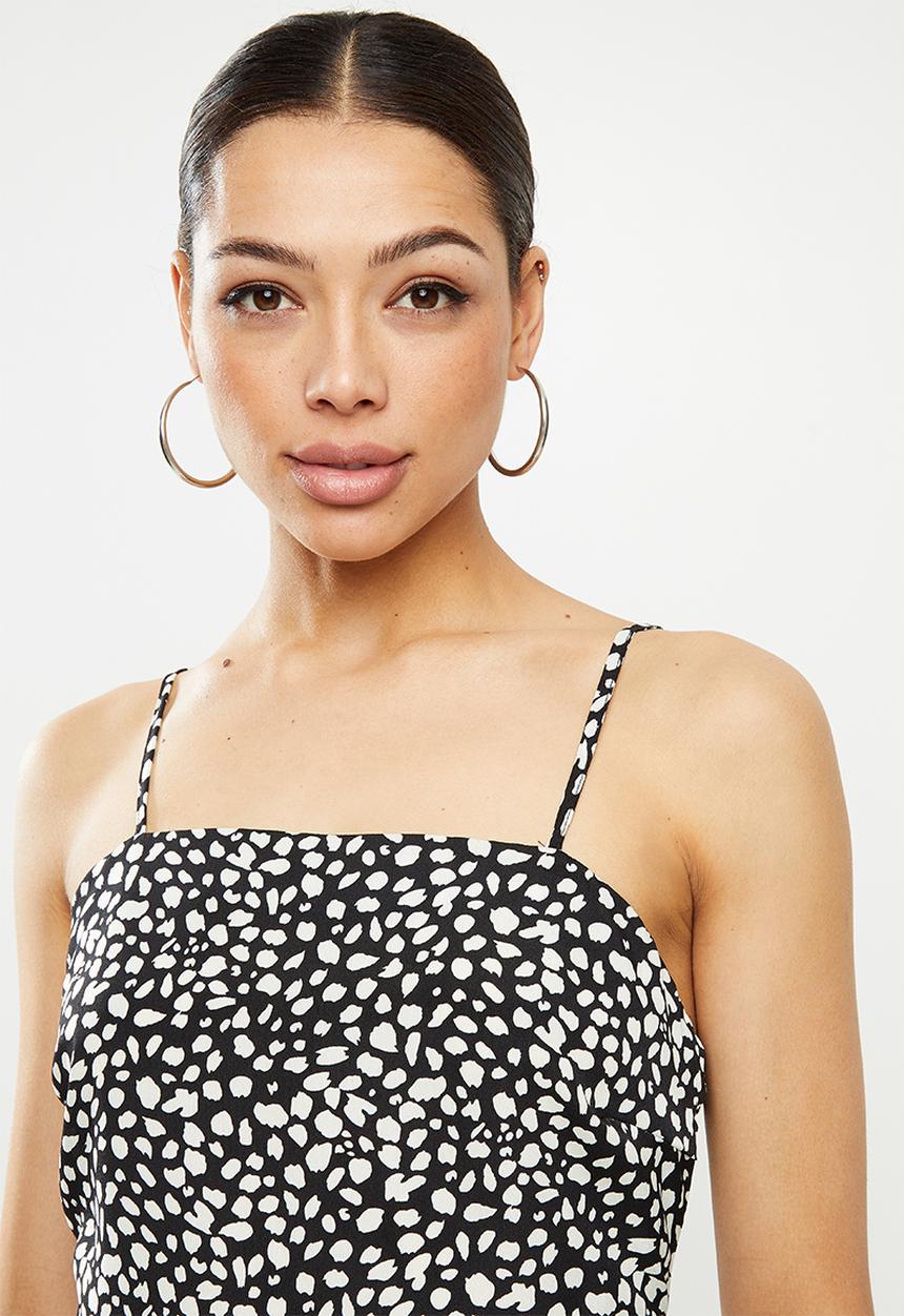 Missguided - Square neck ruffle hem cami dress - black & white