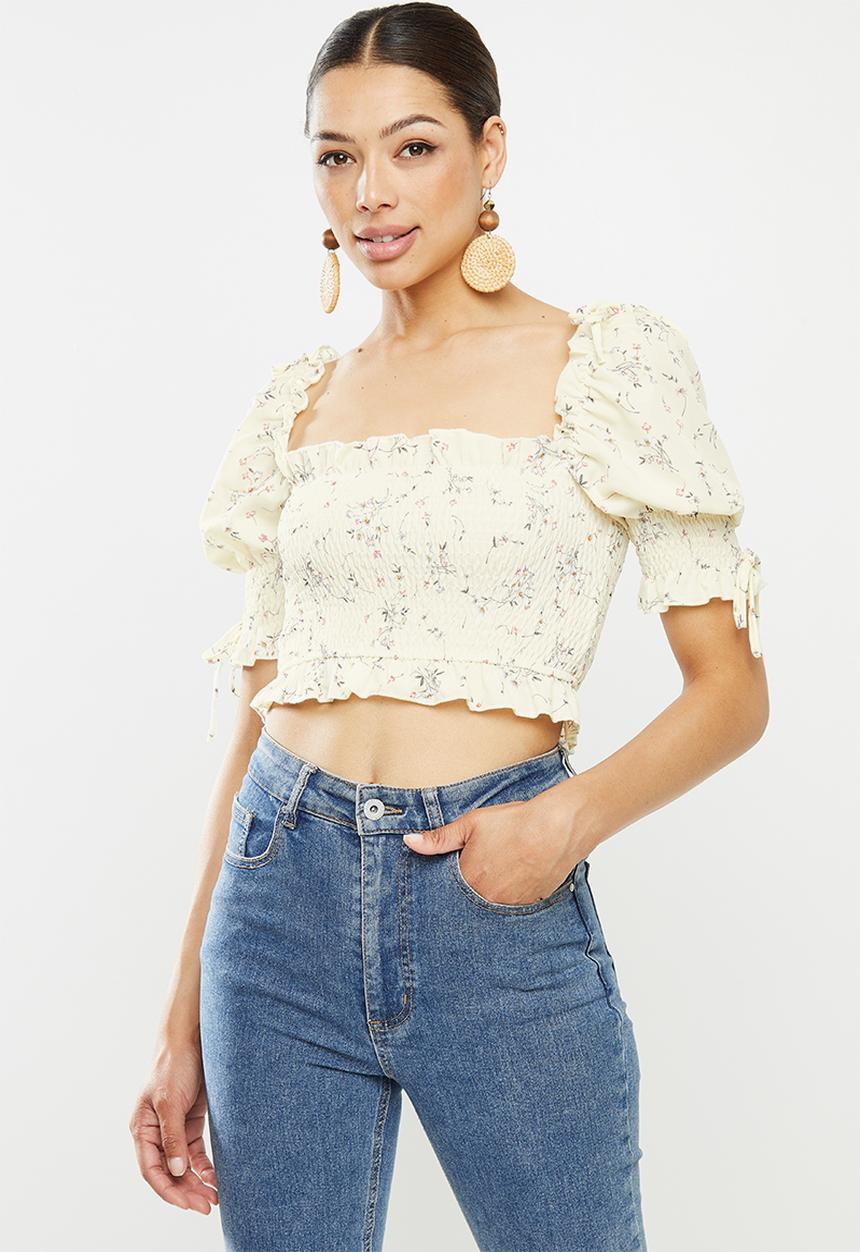 Missguided - Ditsy puff sleeve crop top - cream
