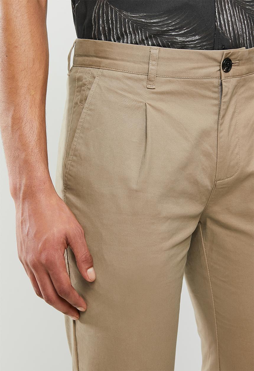 Jonathan D - Stretch cotton trousers with front pleats and side entry pockets - tan