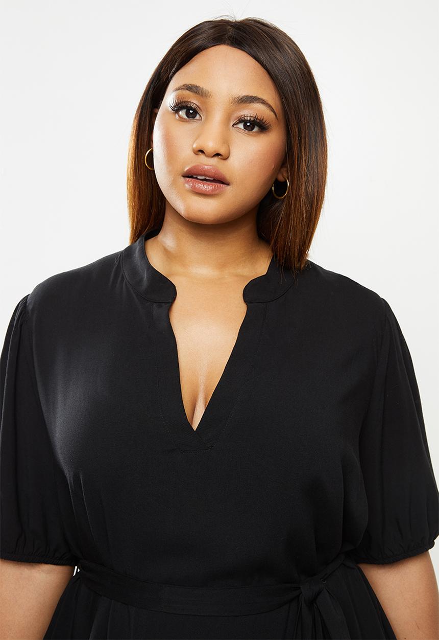 edit Plus - V-neck puff sleeve belted midi - black
