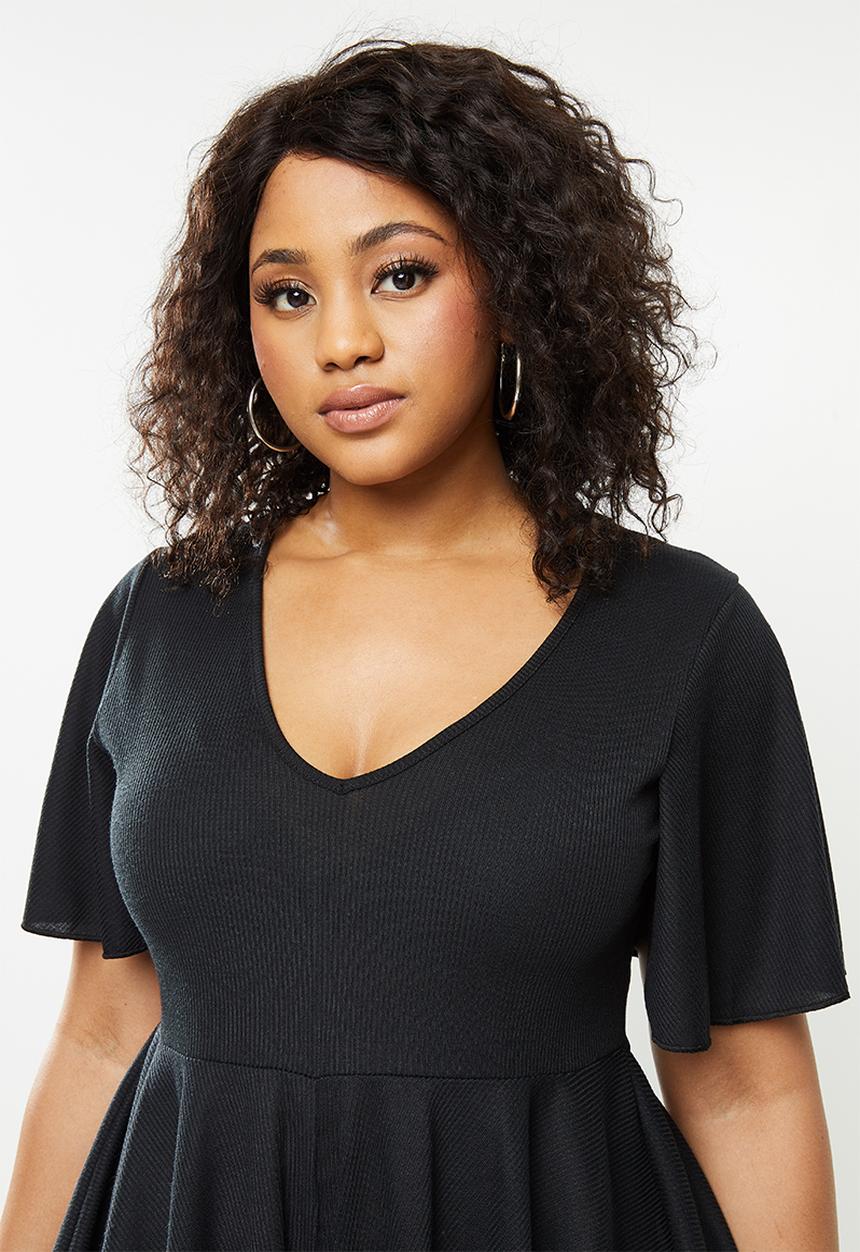 Missguided - Plus size v neck jersey playsuit - black