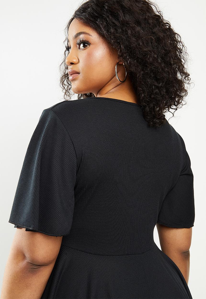 Missguided - Plus size v neck jersey playsuit - black