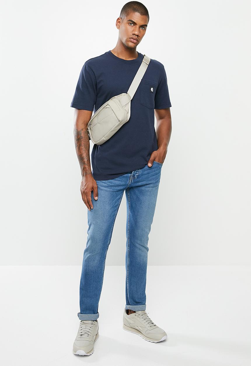 Hurley - Carhartt pocket short sleeve tee - obsidian