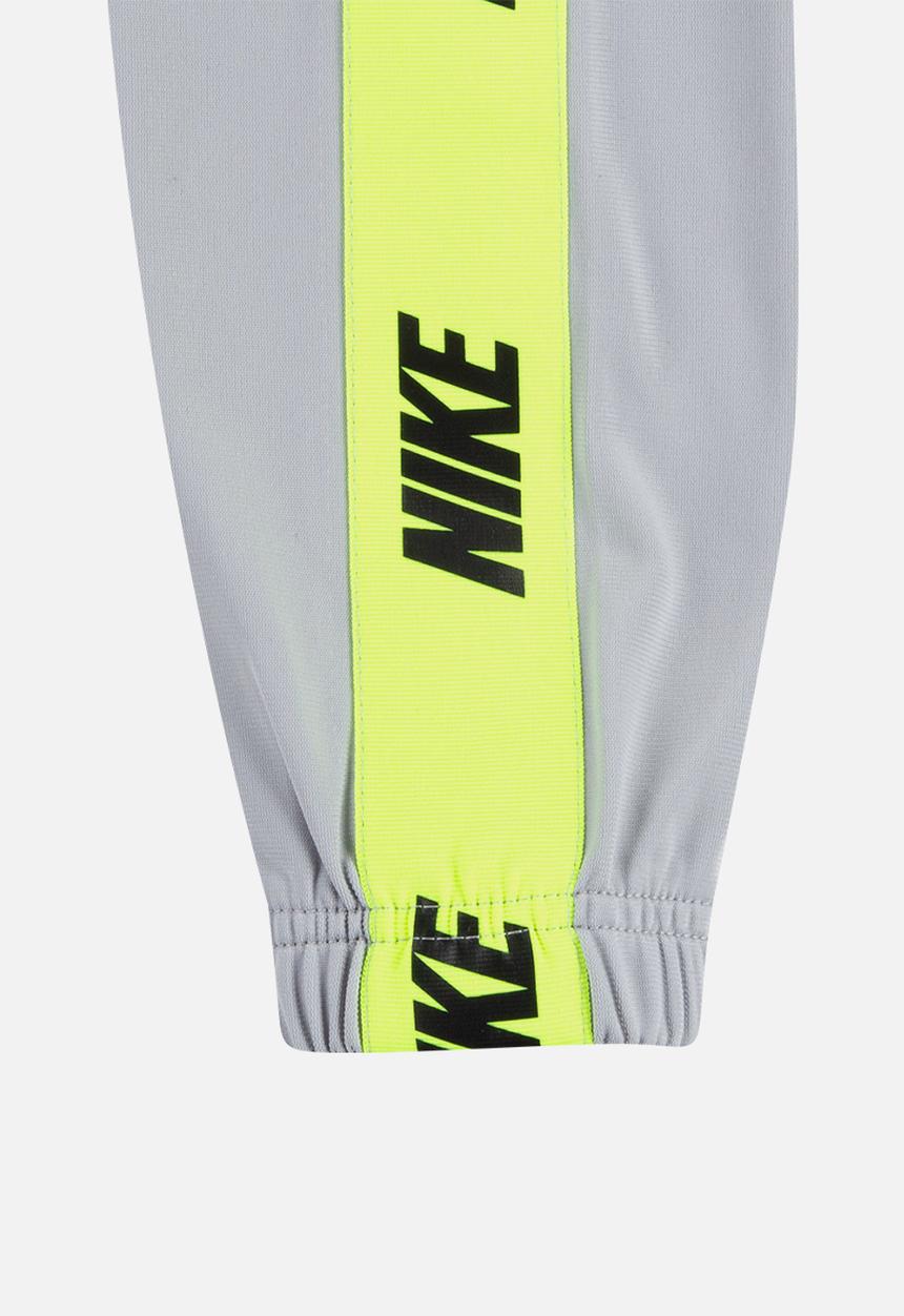 Nike - Nsw Nike tricot set - grey & yellow 