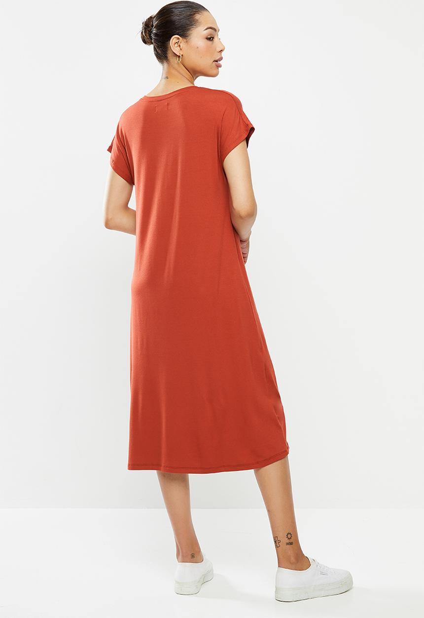 edit - Concious v-neck slit collumn midi - rich rust