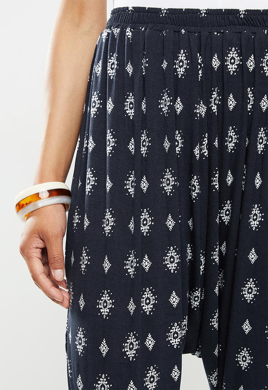 edit - Printed viscose knit harem pant - navy