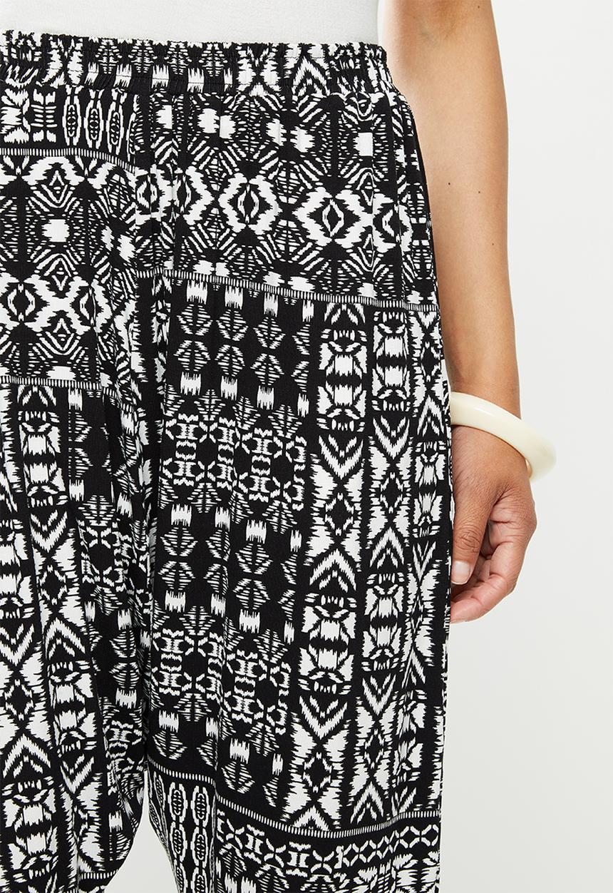 edit - Printed viscose knit harem pant - black aztec