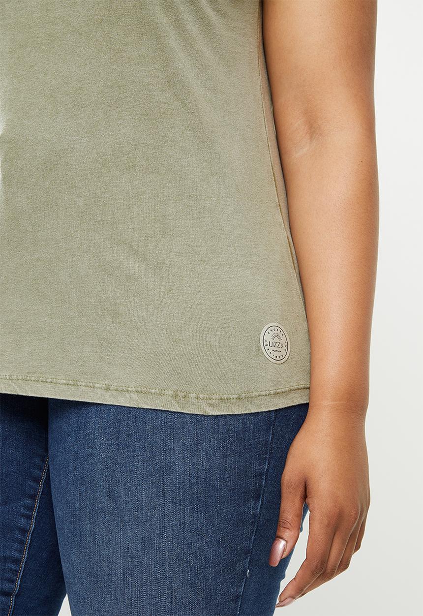 Lizzy - Plus sitara tee - lichen green