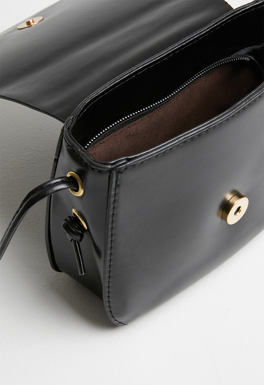 Superbalist - Paige crossbody bag - black