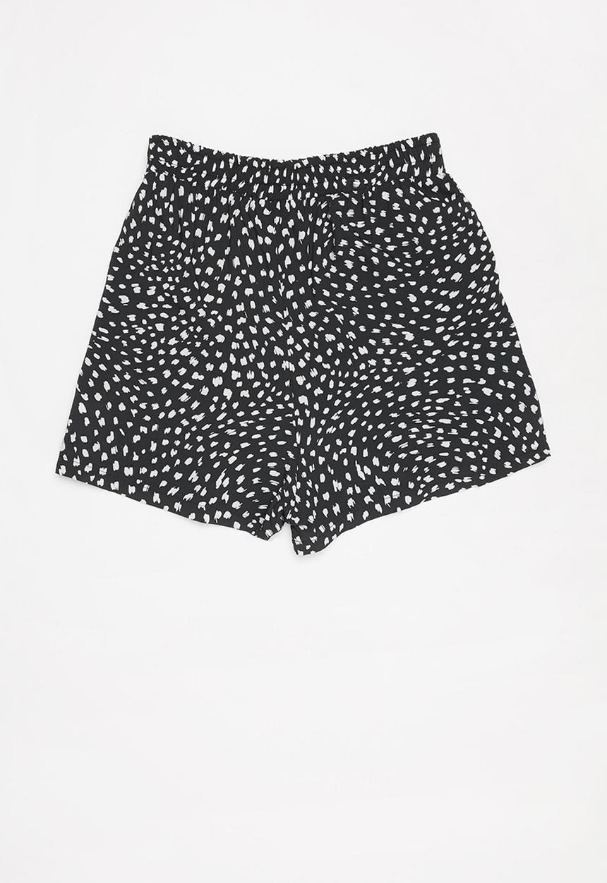 Superbalist - Printed viscose shorts - black & white