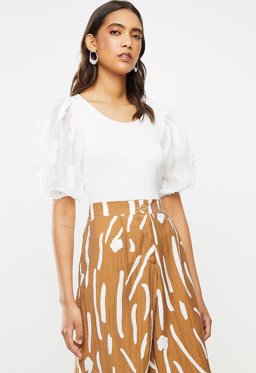 Me&B - Milk combo tee with 3d organza puff sleeves - white 