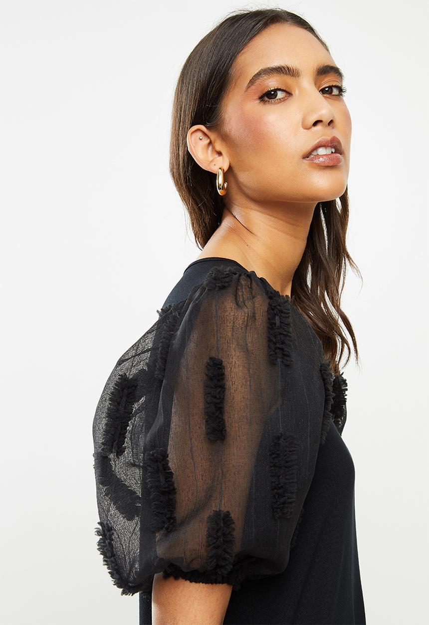 Me&B - Combo tee with 3d organza puff sleeves - black 