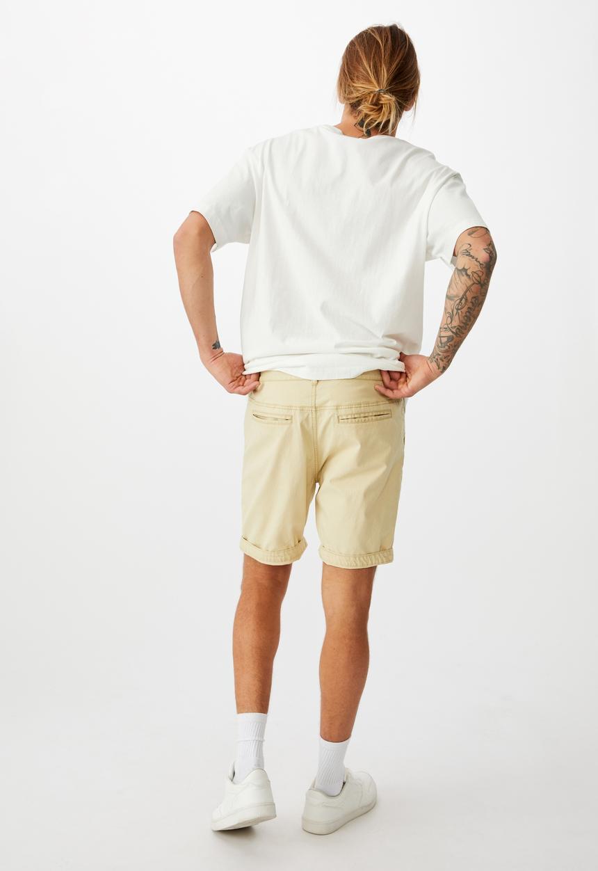 Cotton On - Washed chino short - pigment lemon