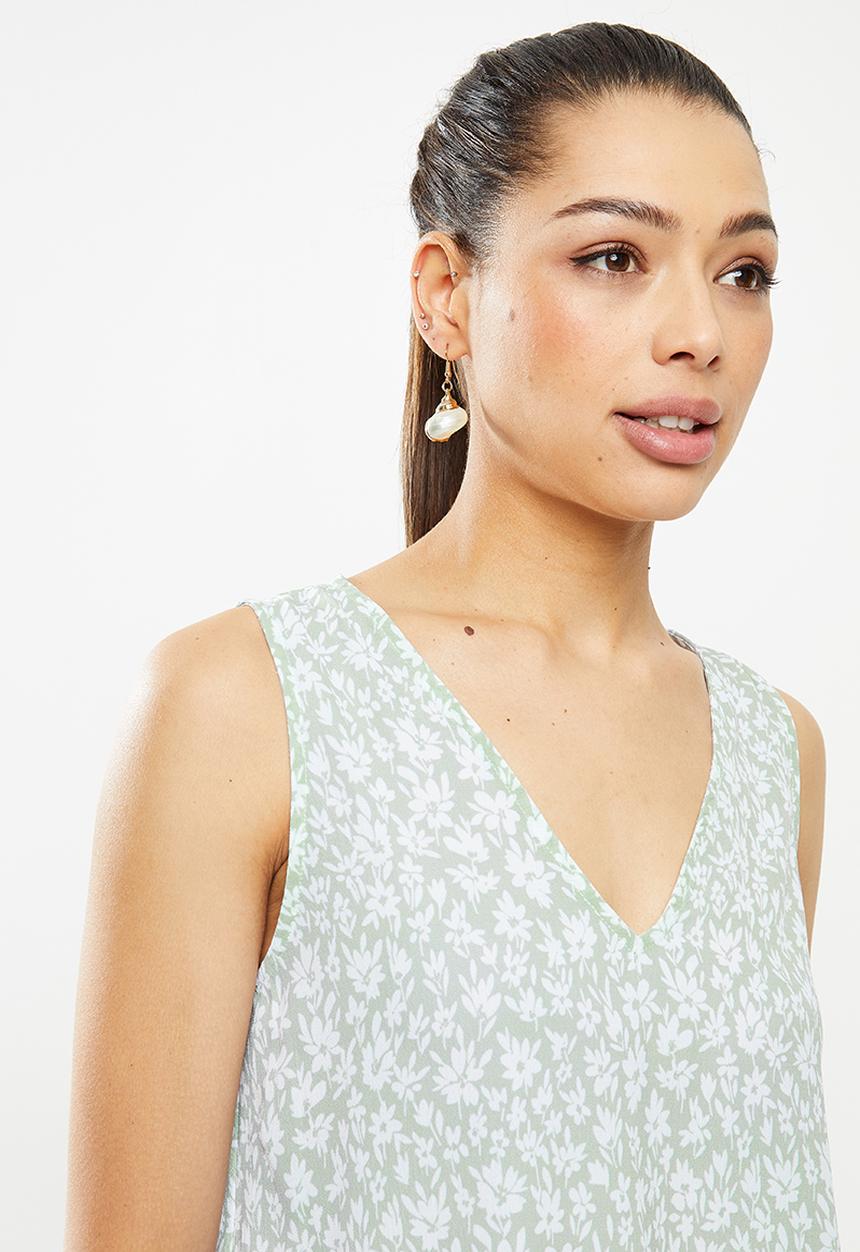 edit - Frill hem vest - green & white 