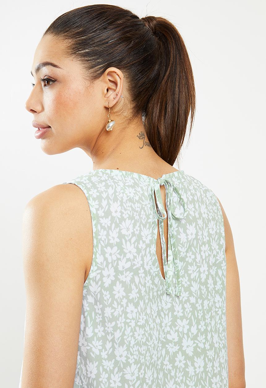 edit - Frill hem vest - green & white 