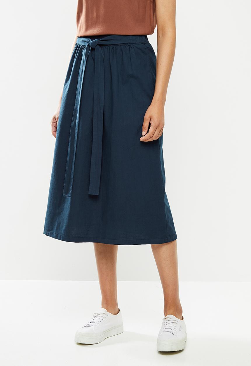 edit - Belted fit & flare skirt - navy